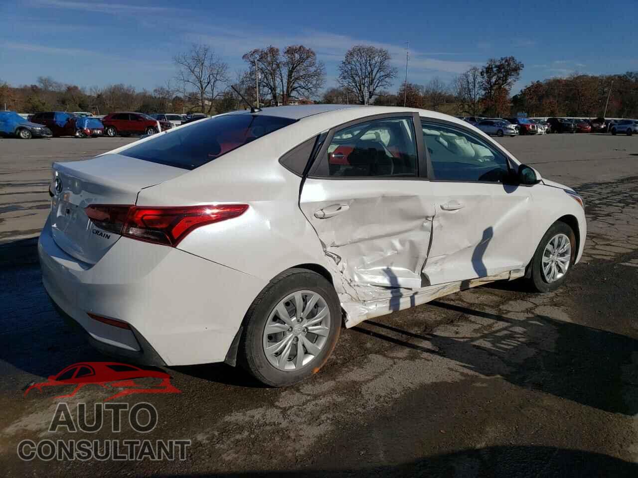 HYUNDAI ACCENT 2022 - 3KPC24A65NE166319