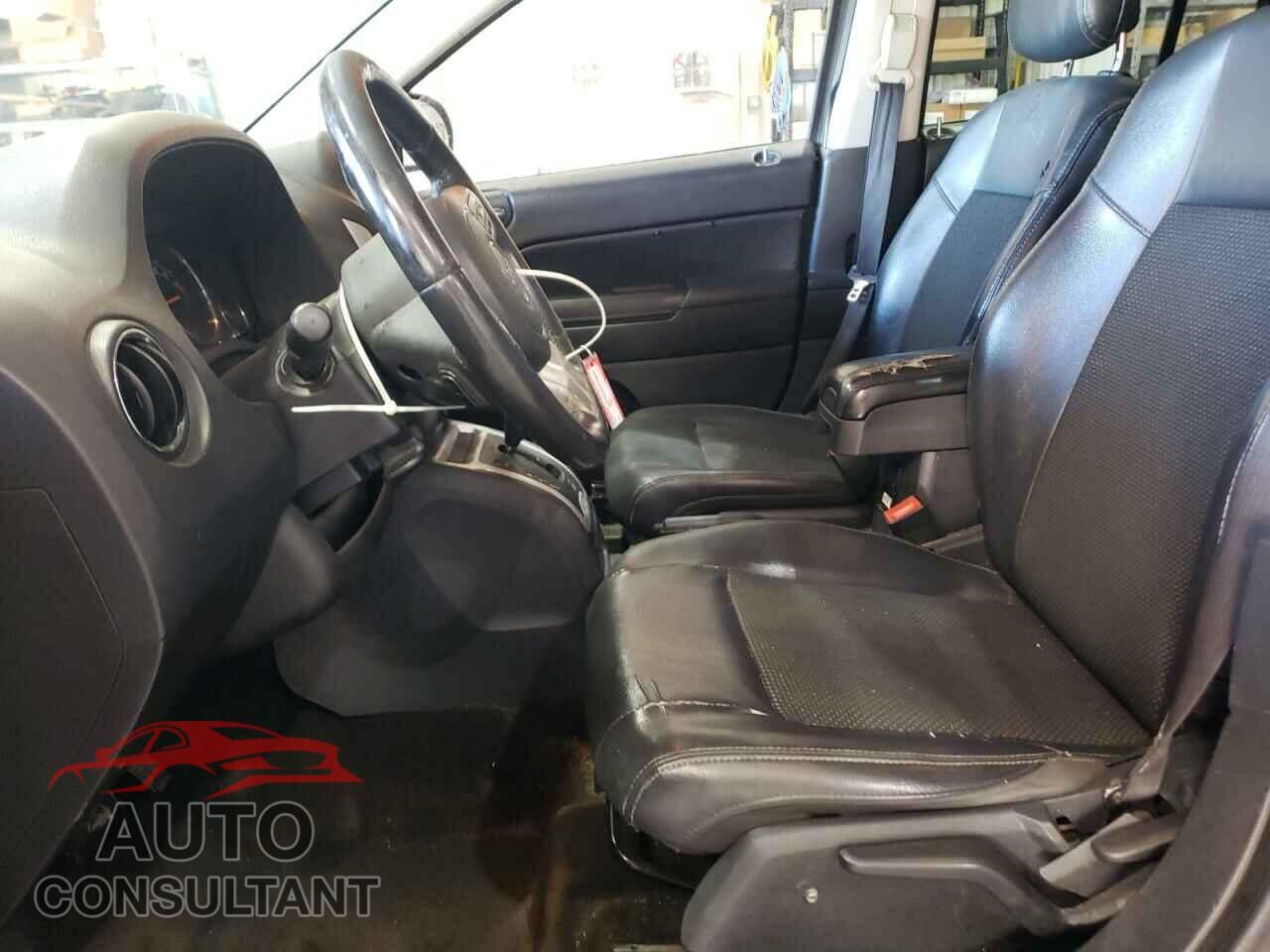 JEEP COMPASS 2014 - 1C4NJCEBXED628792