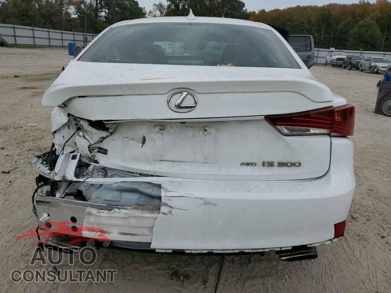 LEXUS IS 2019 - JTHC81D22K5036347