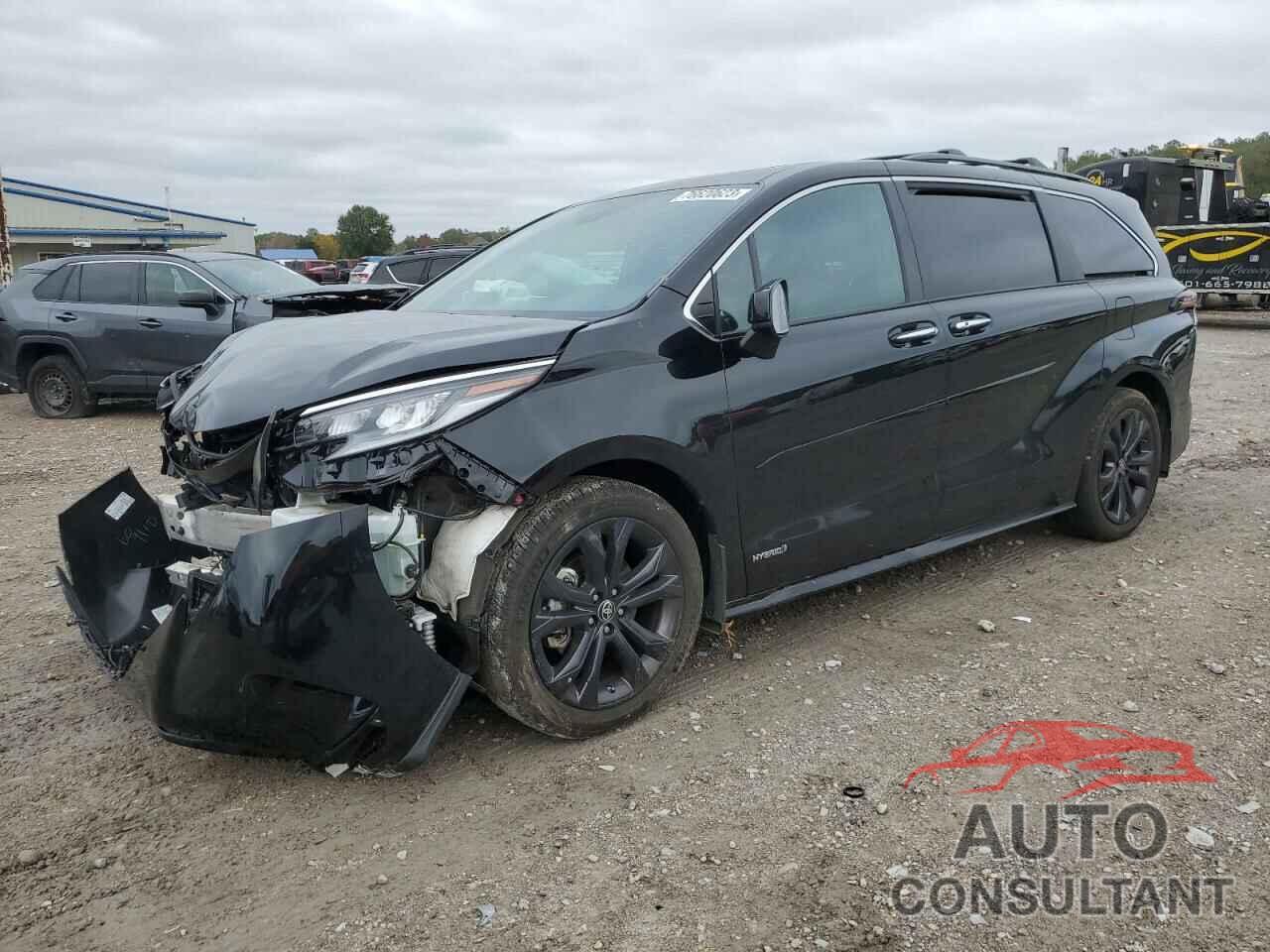 TOYOTA SIENNA 2021 - 5TDXRKEC7MS073405