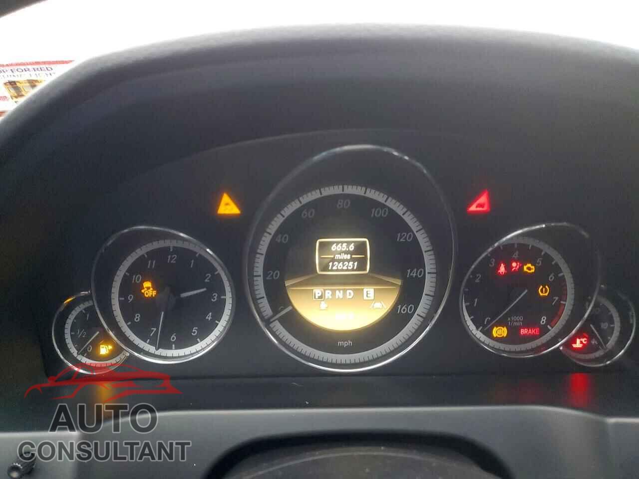 MERCEDES-BENZ E-CLASS 2012 - WDDKK5KF2CF135196