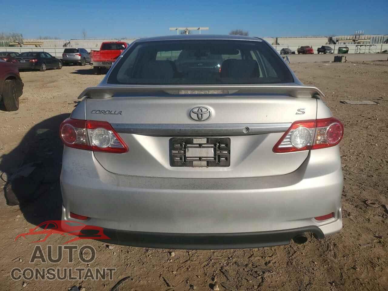 TOYOTA COROLLA 2012 - 5YFBU4EE5CP017007