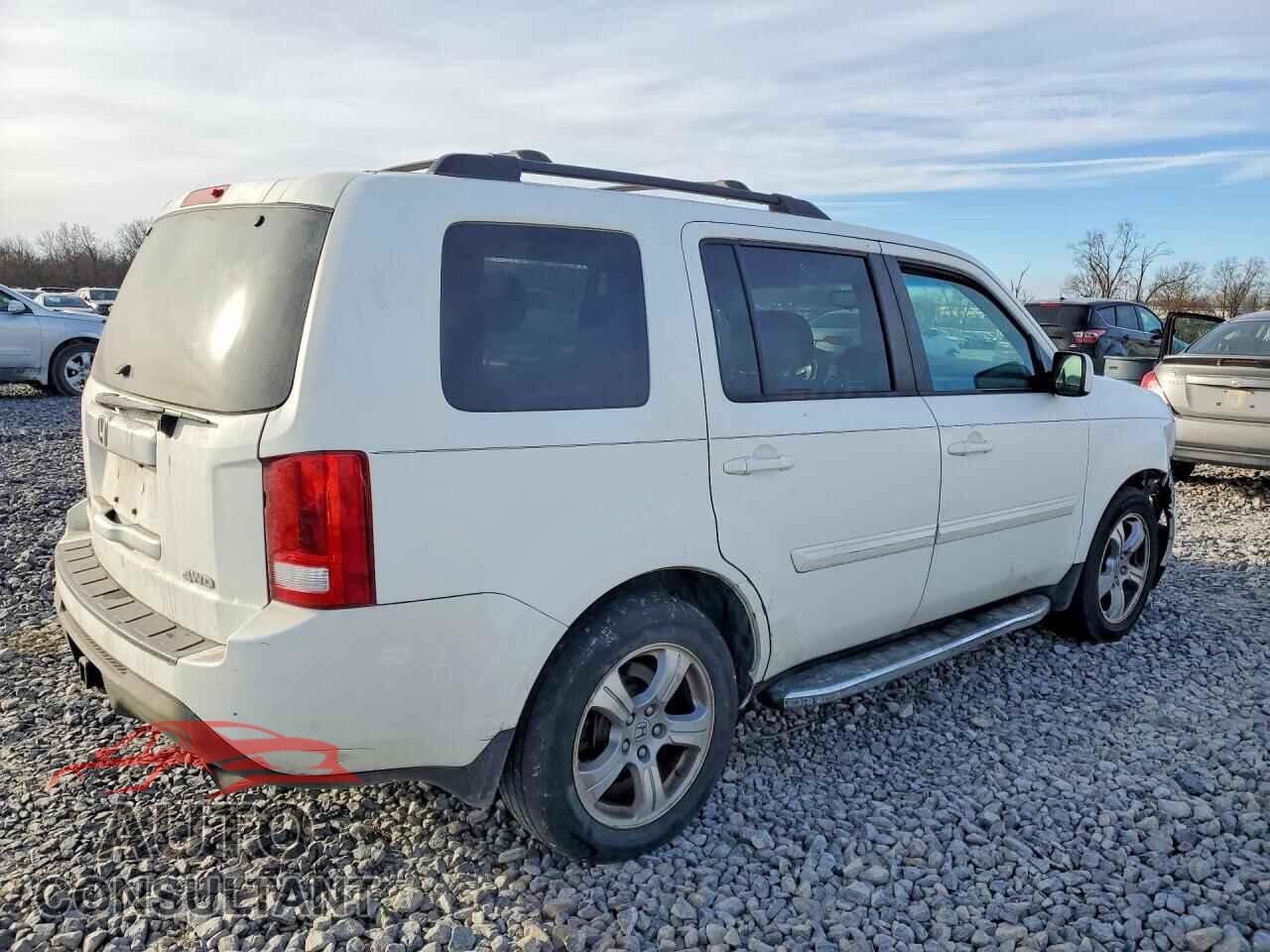 HONDA PILOT 2012 - 5FNYF4H77CB005244