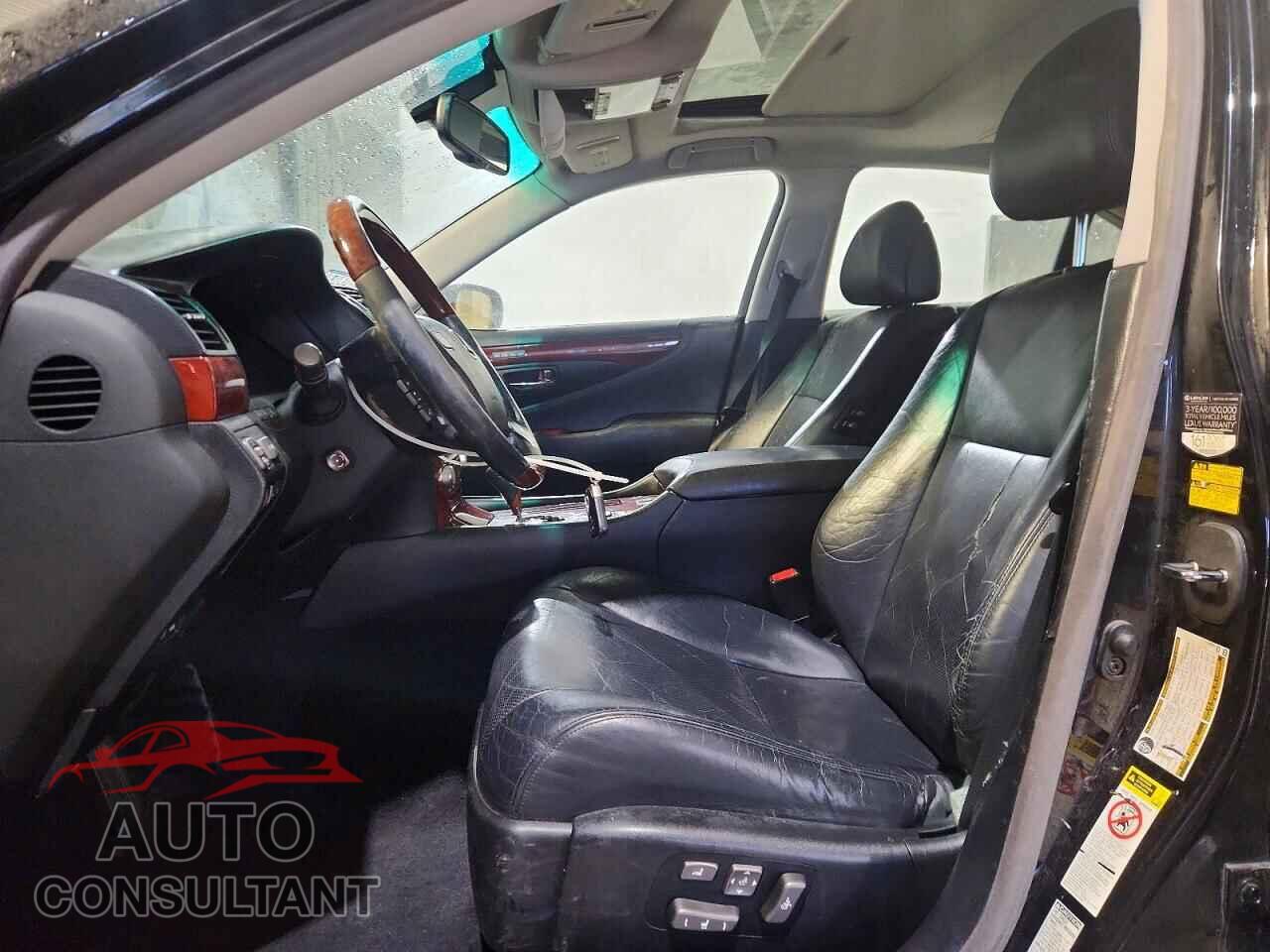 LEXUS LS460 2011 - JTHCL5EF6B5009840