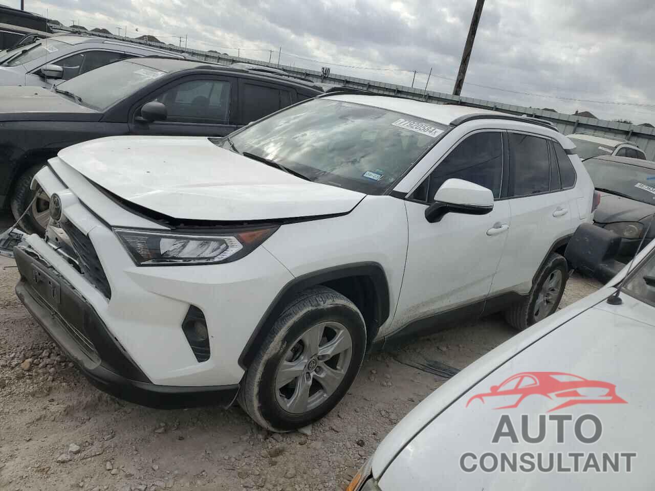 TOYOTA RAV4 2021 - 2T3W1RFV5MC159601