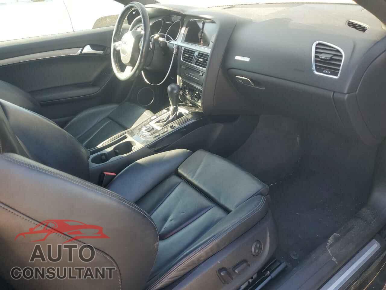 AUDI S5/RS5 2012 - WAUCVAFRXCA005373
