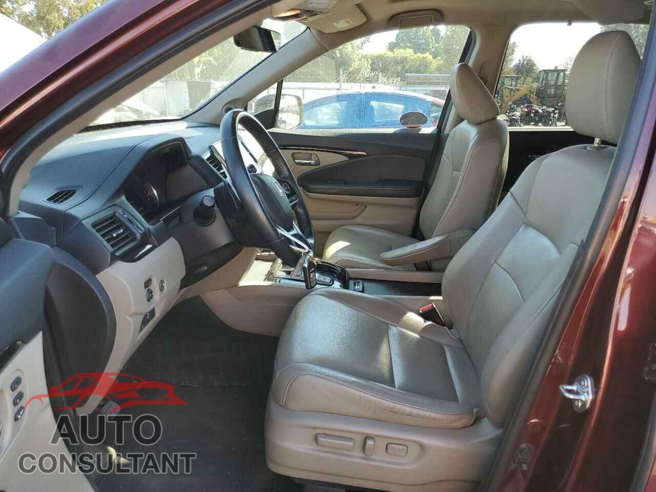HONDA PILOT 2019 - 5FNYF5H92KB003536
