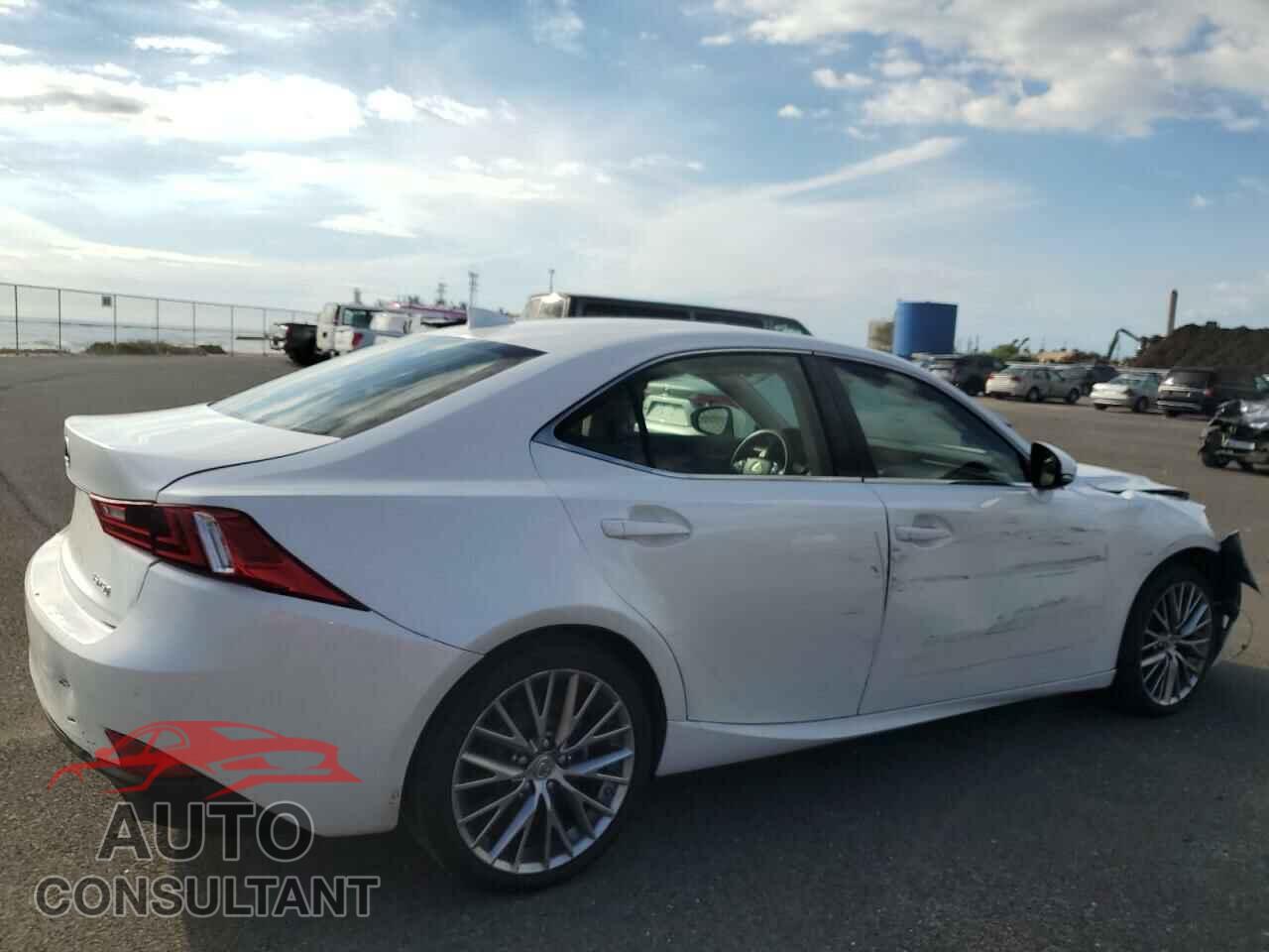 LEXUS IS 2014 - JTHBF1D21E5021795