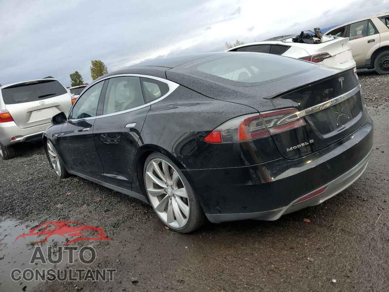 TESLA MODEL S 2012 - 5YJSA1DP5CFS00607
