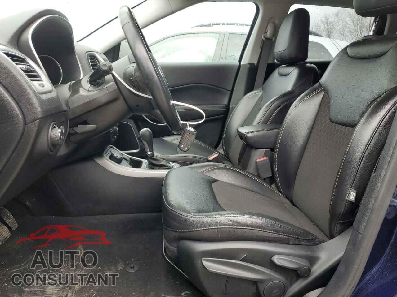 JEEP COMPASS 2020 - 3C4NJDBB8LT217666