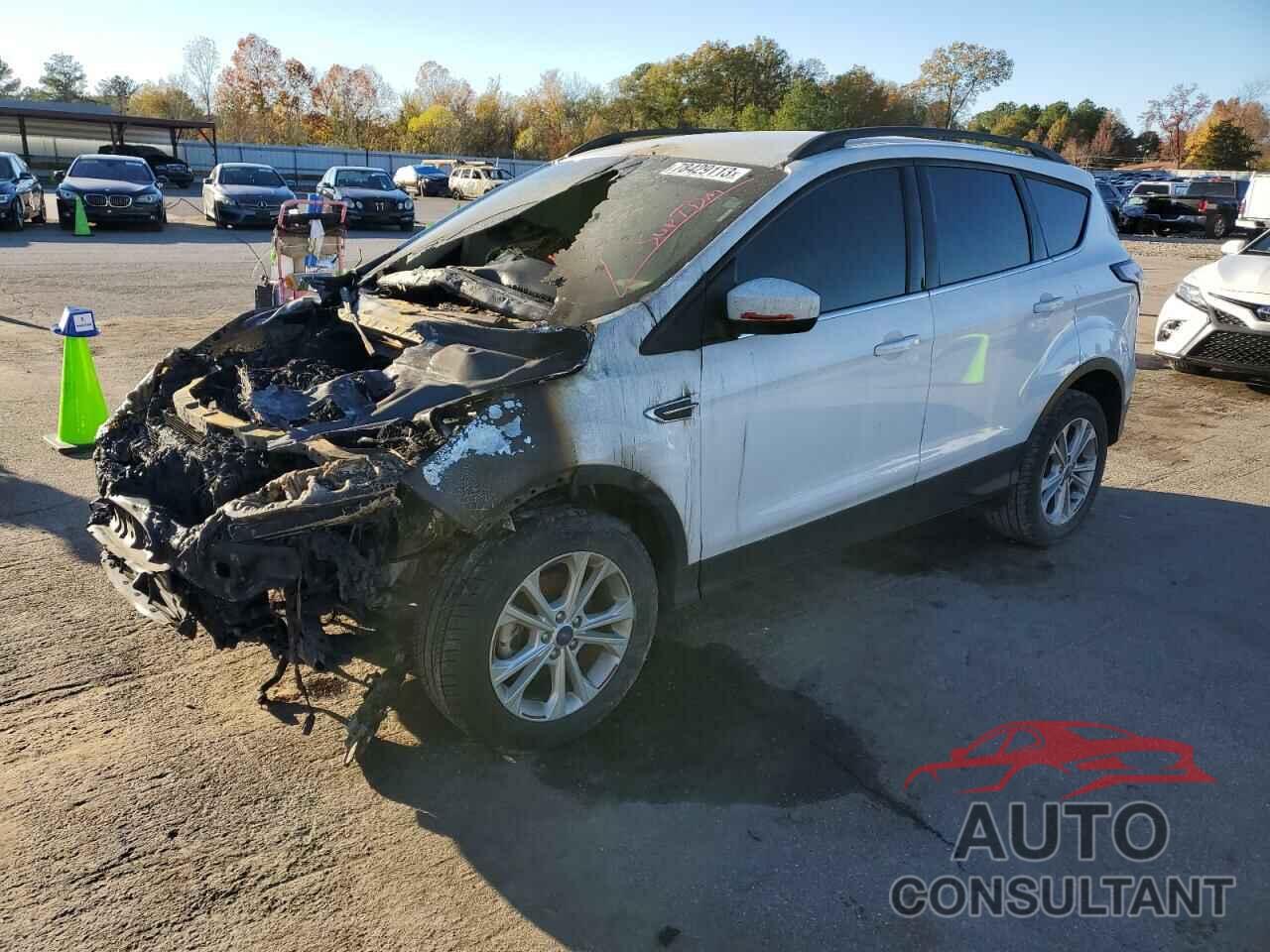 FORD ESCAPE 2018 - 1FMCU0GD7JUB67732