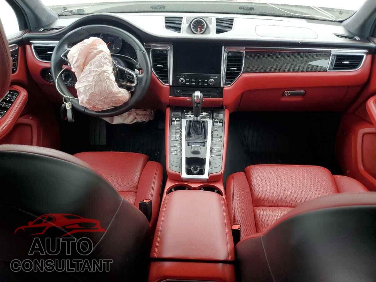 PORSCHE MACAN 2017 - WP1AF2A57HLB61446