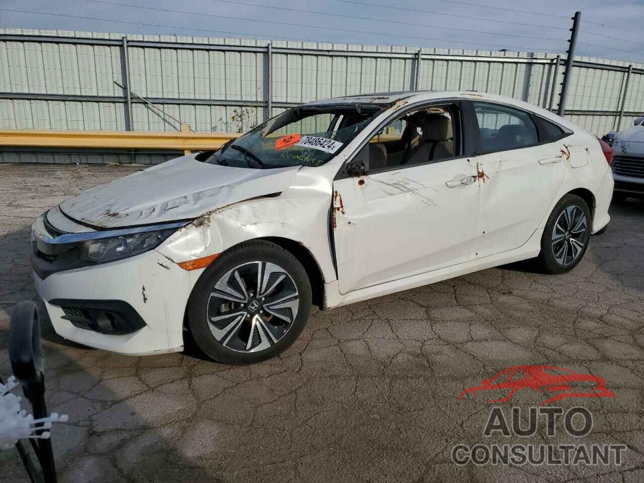 HONDA CIVIC 2018 - JHMFC1F38JX002305