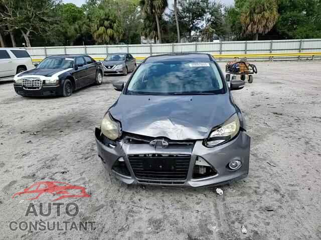 FORD FOCUS 2012 - 1FAHP3F29CL445113