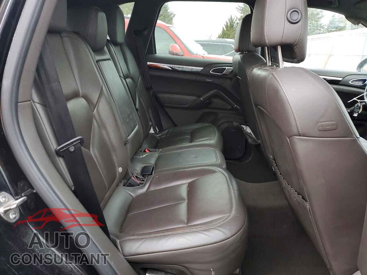 PORSCHE CAYENNE 2015 - WP1AB2A24FLA57852