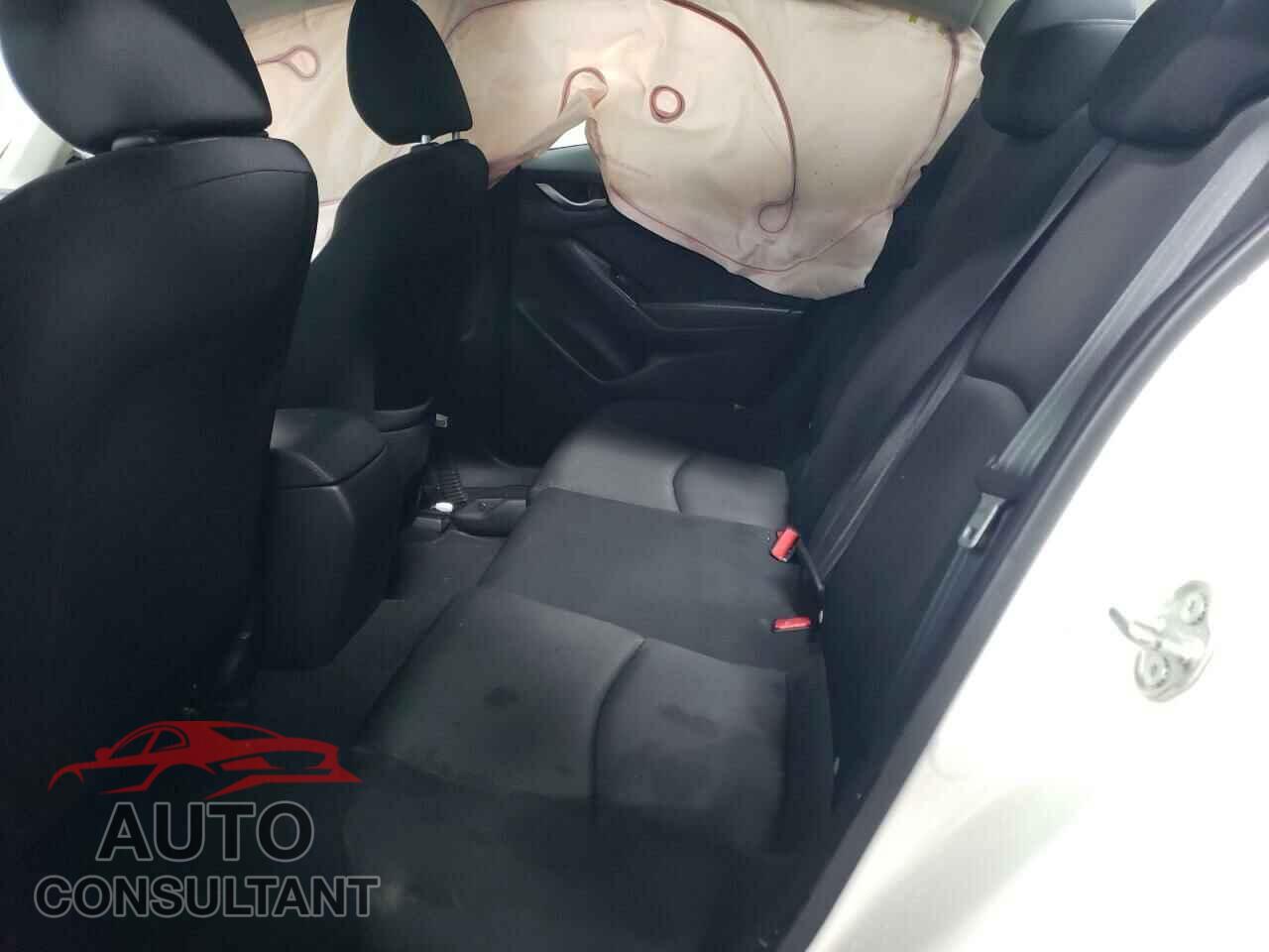 MAZDA 3 2017 - 3MZBN1U79HM138715