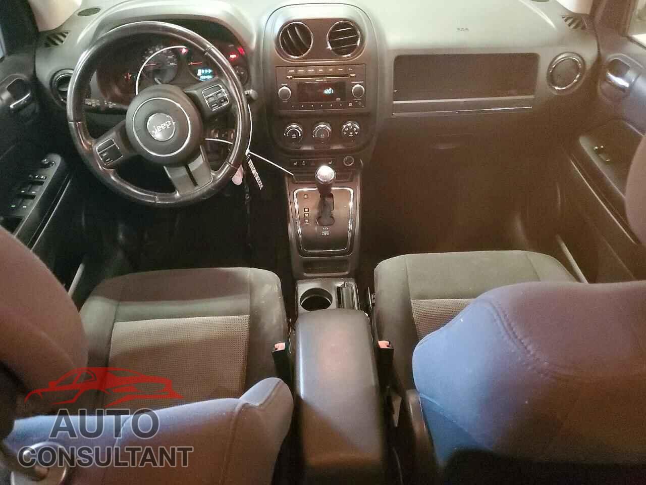JEEP COMPASS 2011 - 1J4NF1FB3BD263818