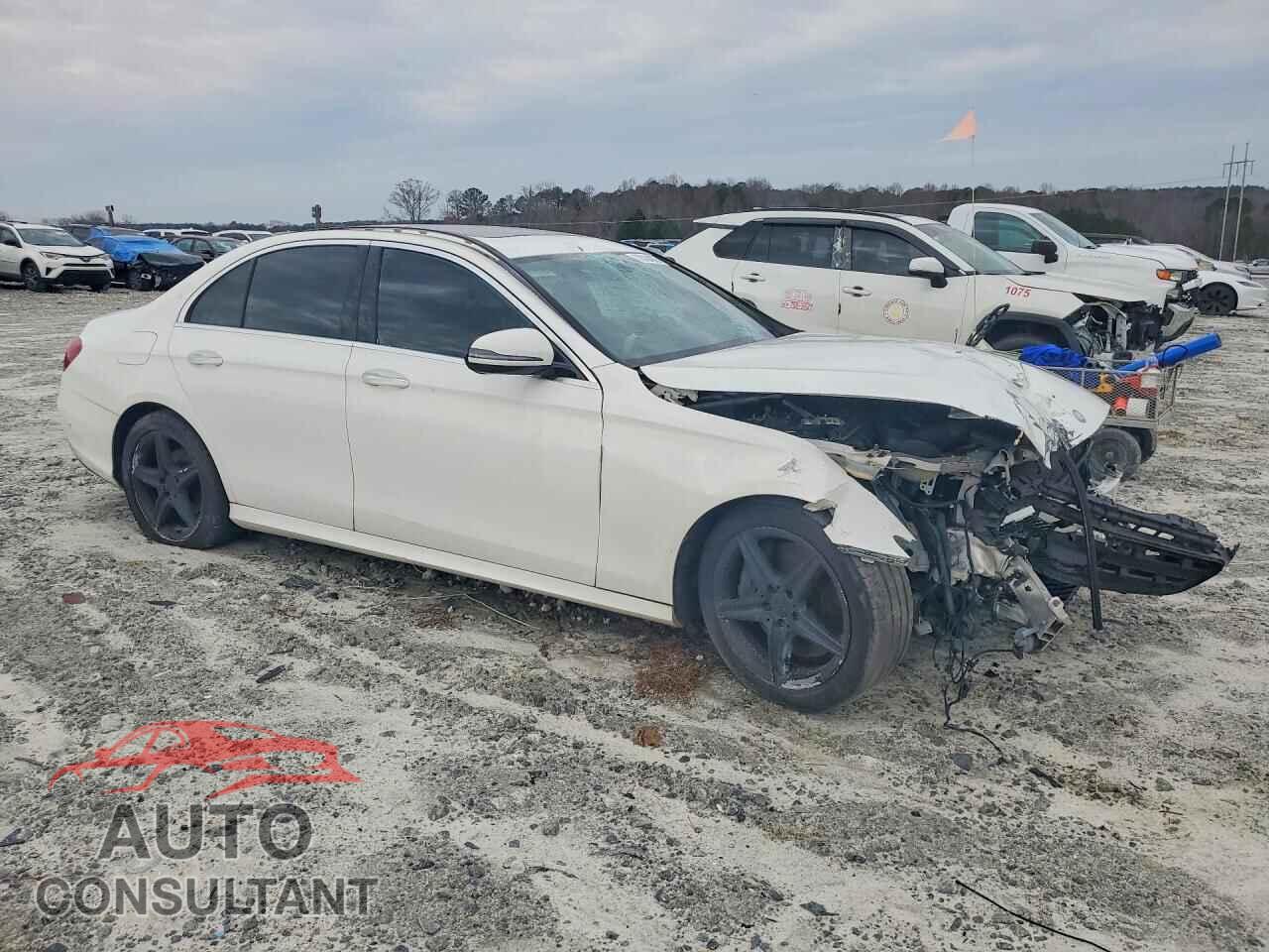 MERCEDES-BENZ E-CLASS 2017 - WDDZF4JB3HA040047