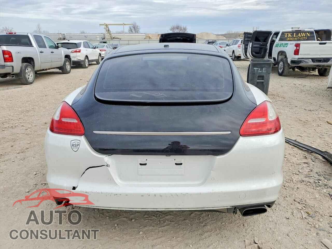 PORSCHE PANAMERA 2013 - WP0AA2A72DL016827