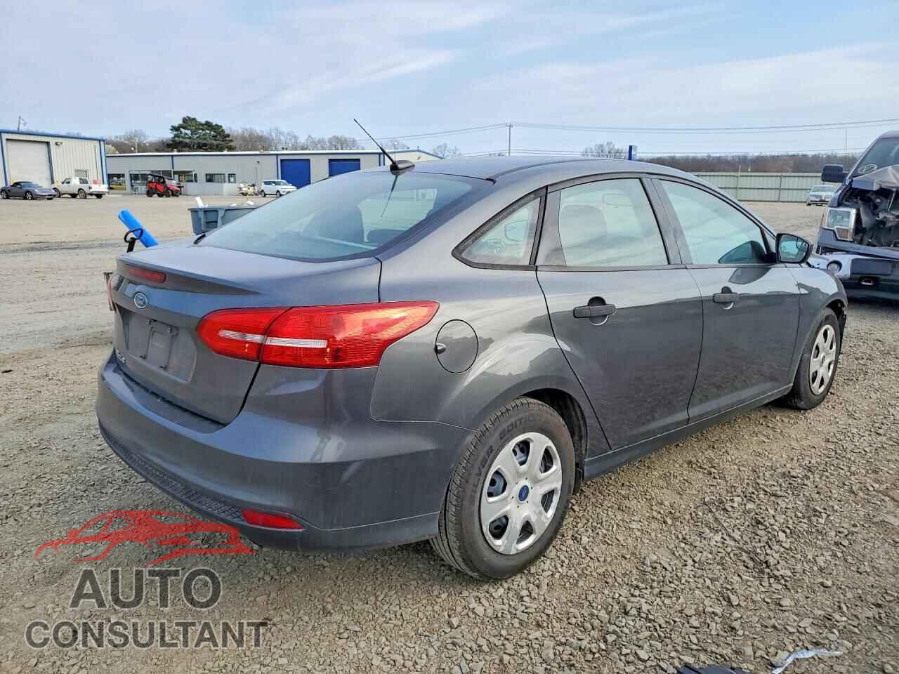 FORD FOCUS 2017 - 1FADP3E22HL222614