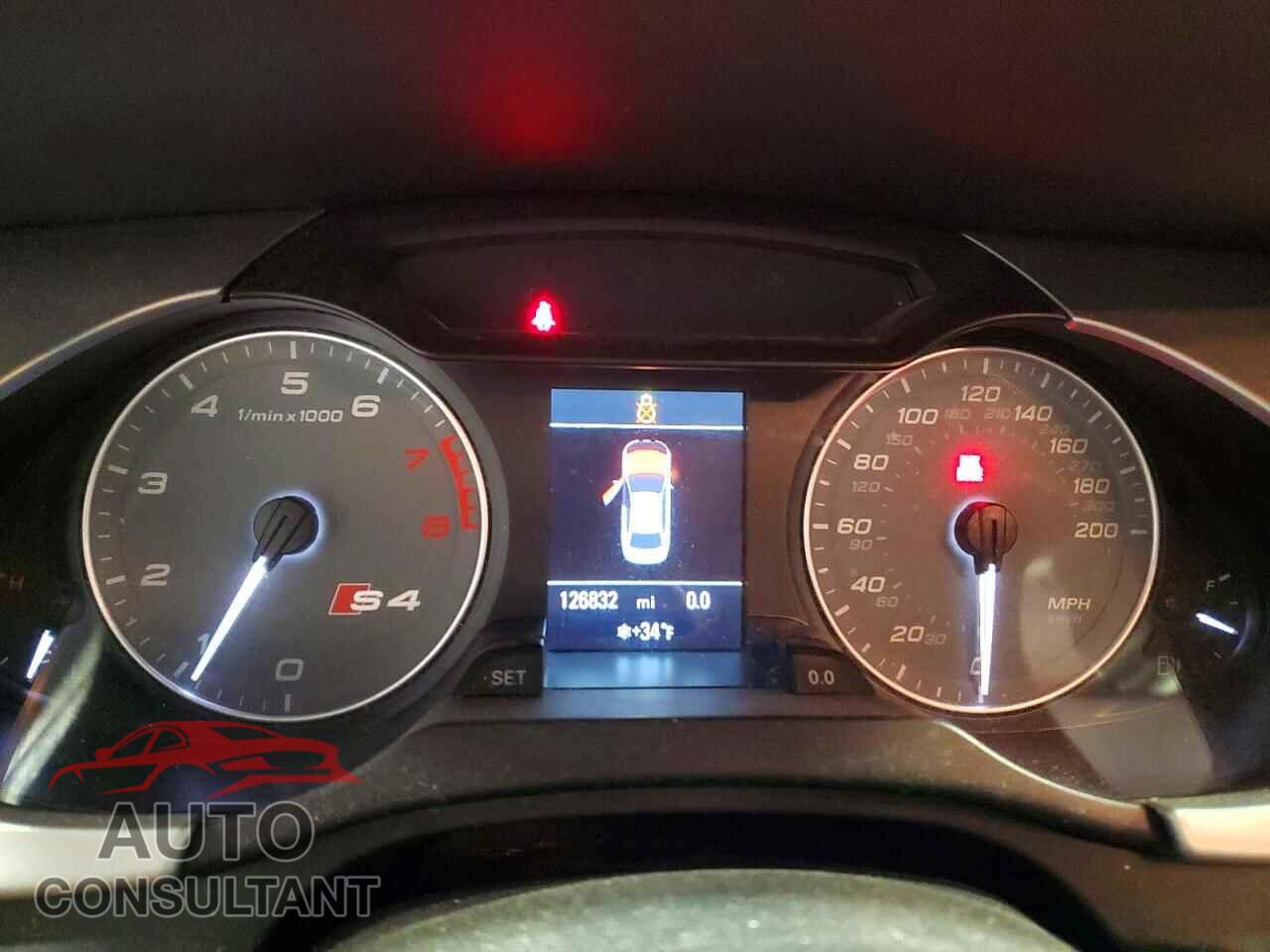 AUDI S4/RS4 2011 - WAUDGAFL8BA044407