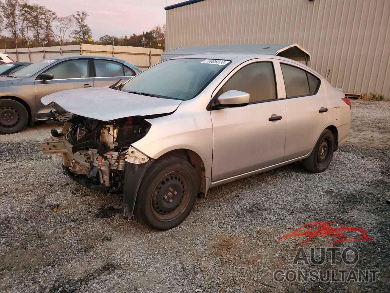 NISSAN VERSA 2018 - 3N1CN7APXJL888170