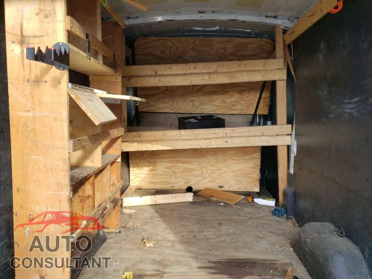 FORD TRANSIT 2017 - 1FTYR2CM0HKA78975