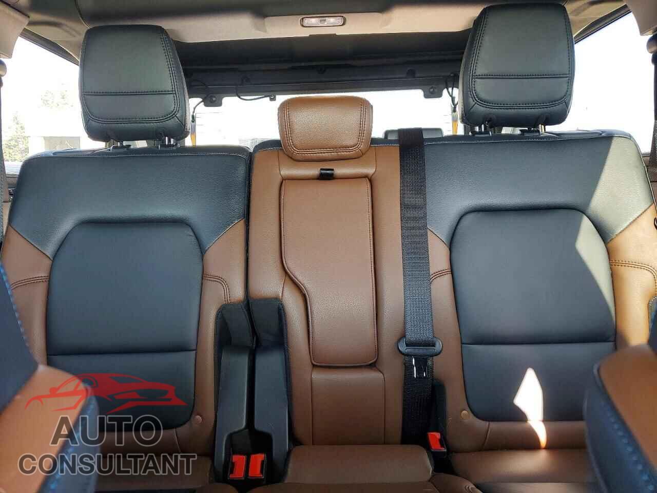 FORD BRONCO BAS 2023 - 1FMEE5BP2PLB86014