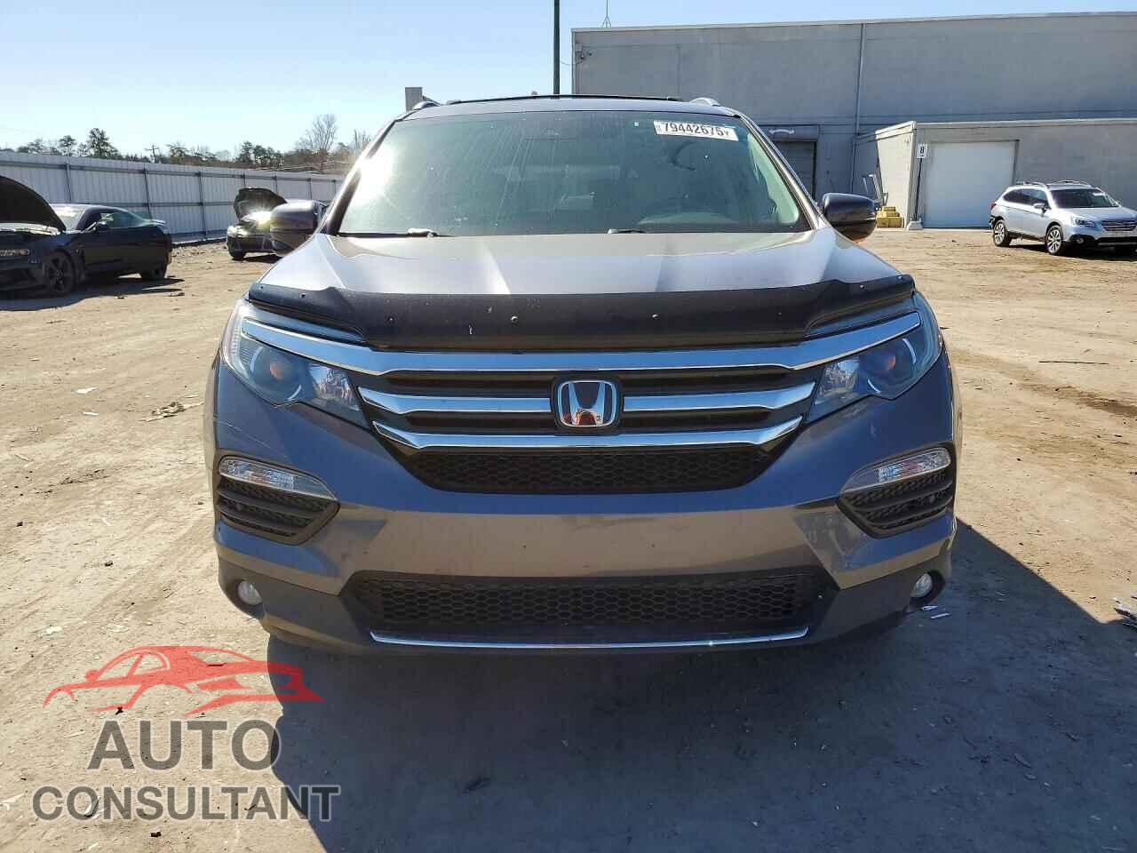 HONDA PILOT 2016 - 5FNYF6H97GB108909