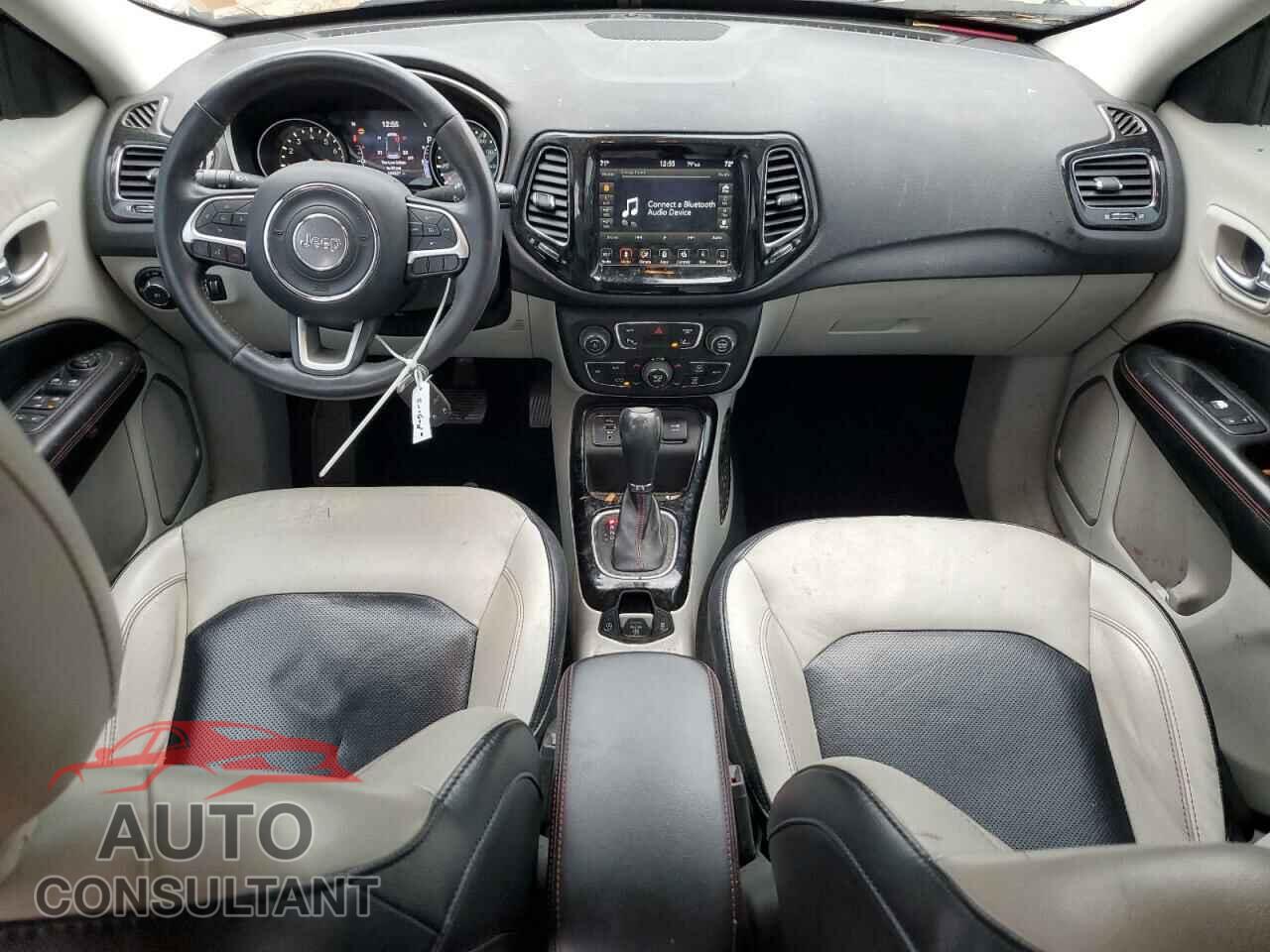 JEEP COMPASS 2018 - 3C4NJCCB7JT405715