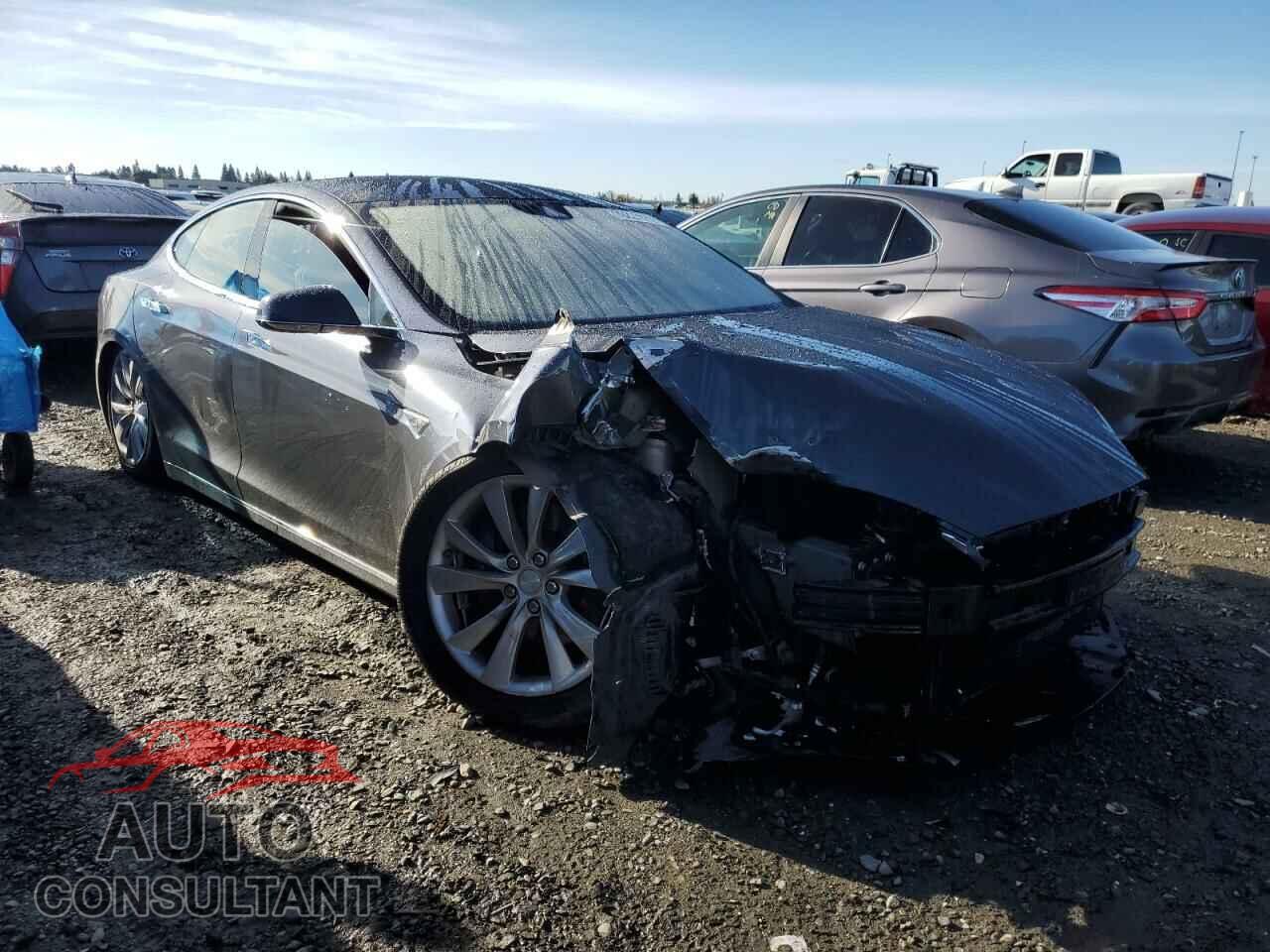 TESLA MODEL S 2016 - 5YJSA1E10GF158444