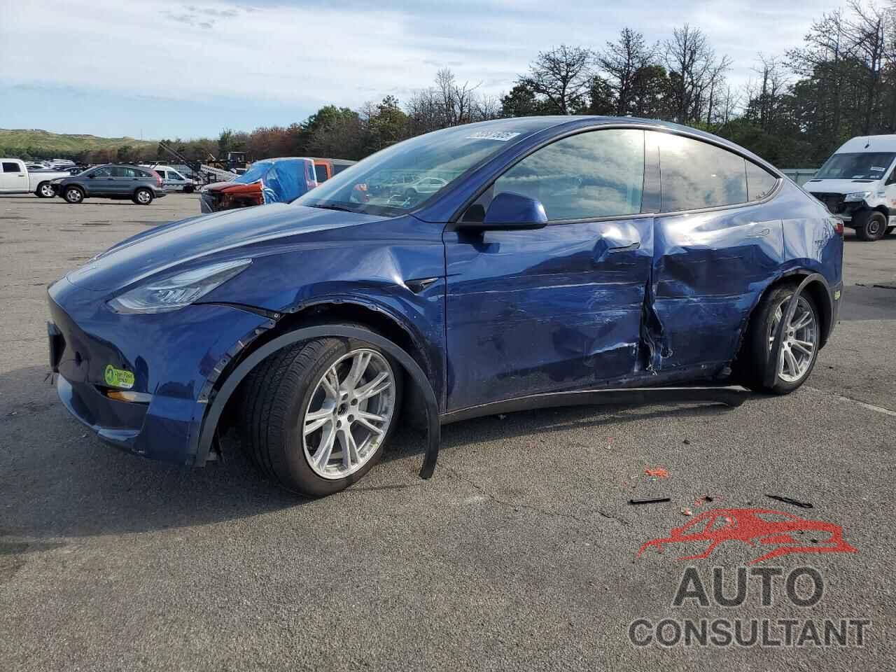 TESLA MODEL Y 2022 - 7SAYGAEE7NF323885