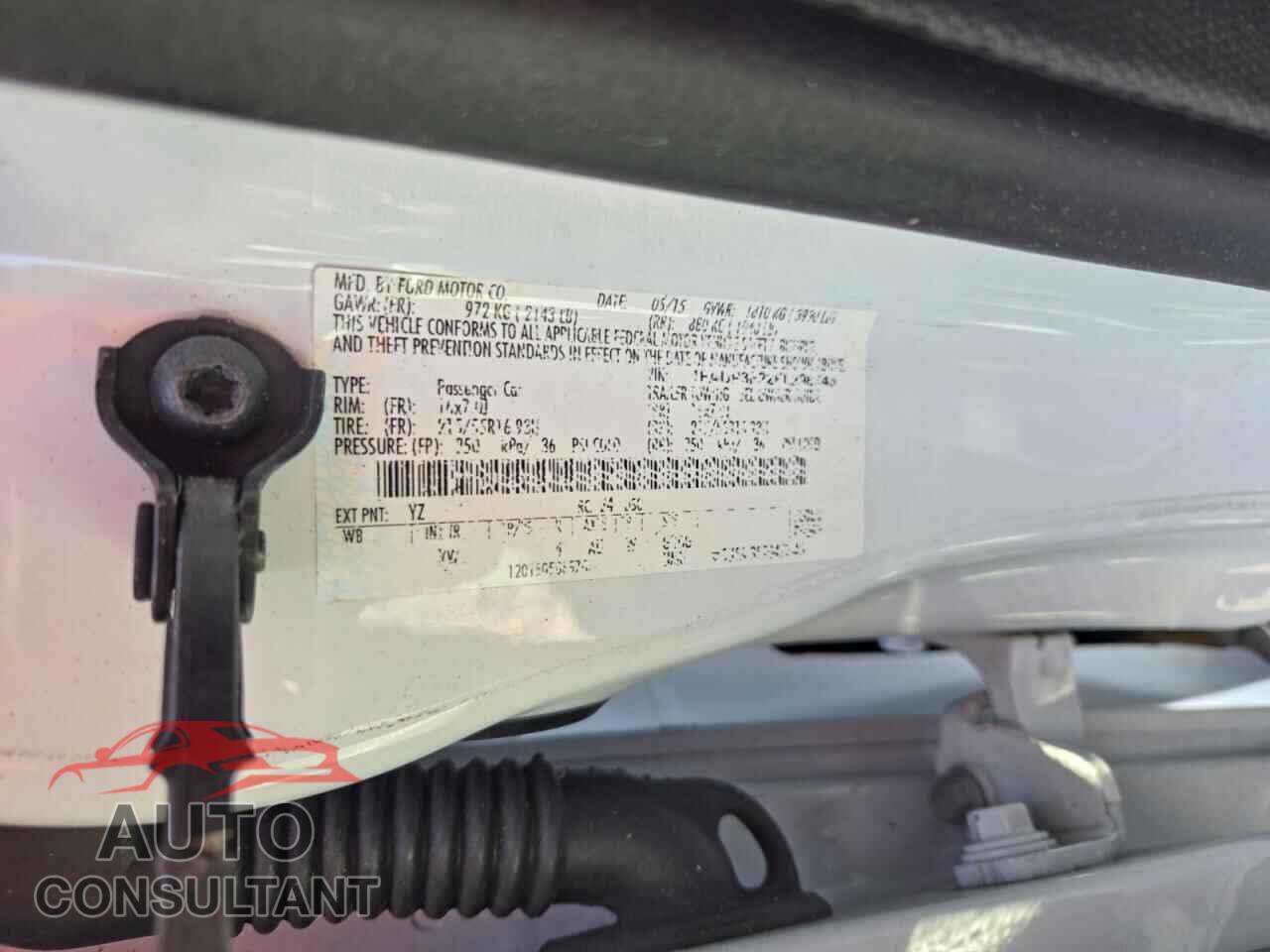 FORD FOCUS 2015 - 1FADP3F22FL298345