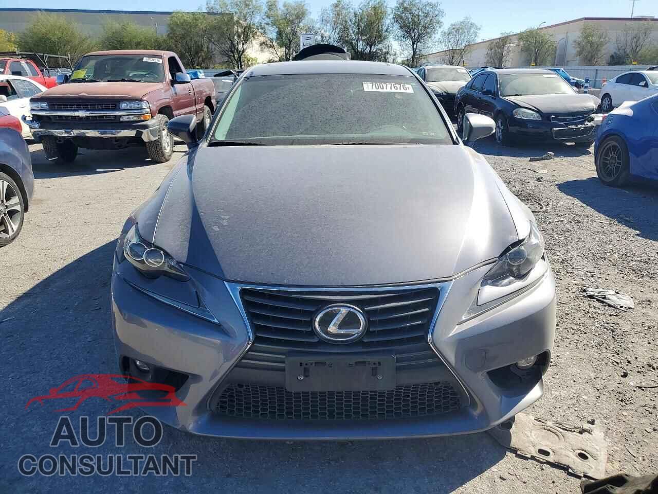 LEXUS IS 2016 - JTHBA1D23G5013330