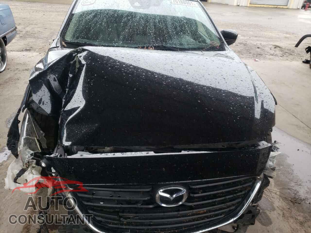 MAZDA 3 2017 - 3MZBN1V77HM146293