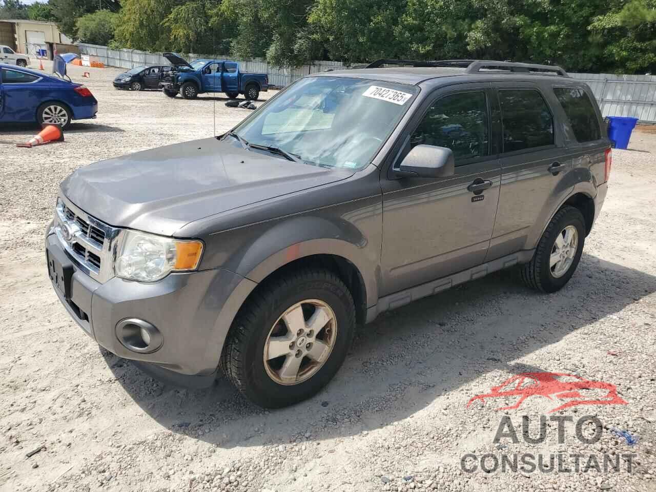FORD ESCAPE 2011 - 1FMCU0D70BKB71147