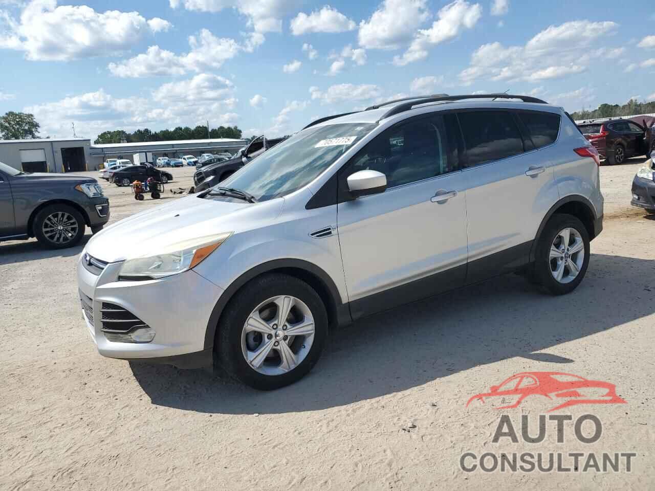 FORD ESCAPE 2013 - 1FMCU0GX7DUA21748