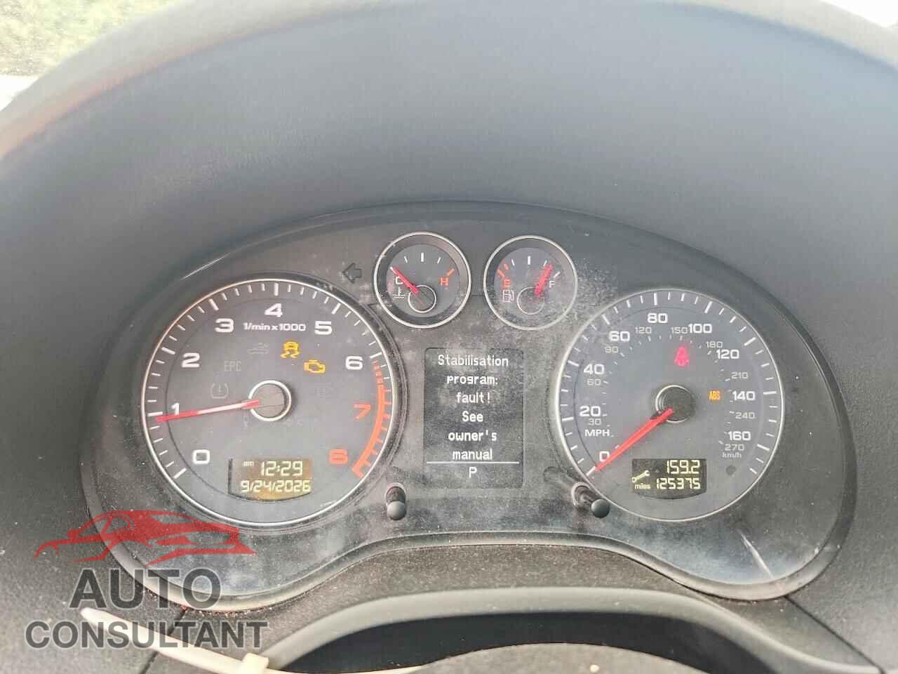 AUDI A3 2012 - WAUBEAFM8CA166420