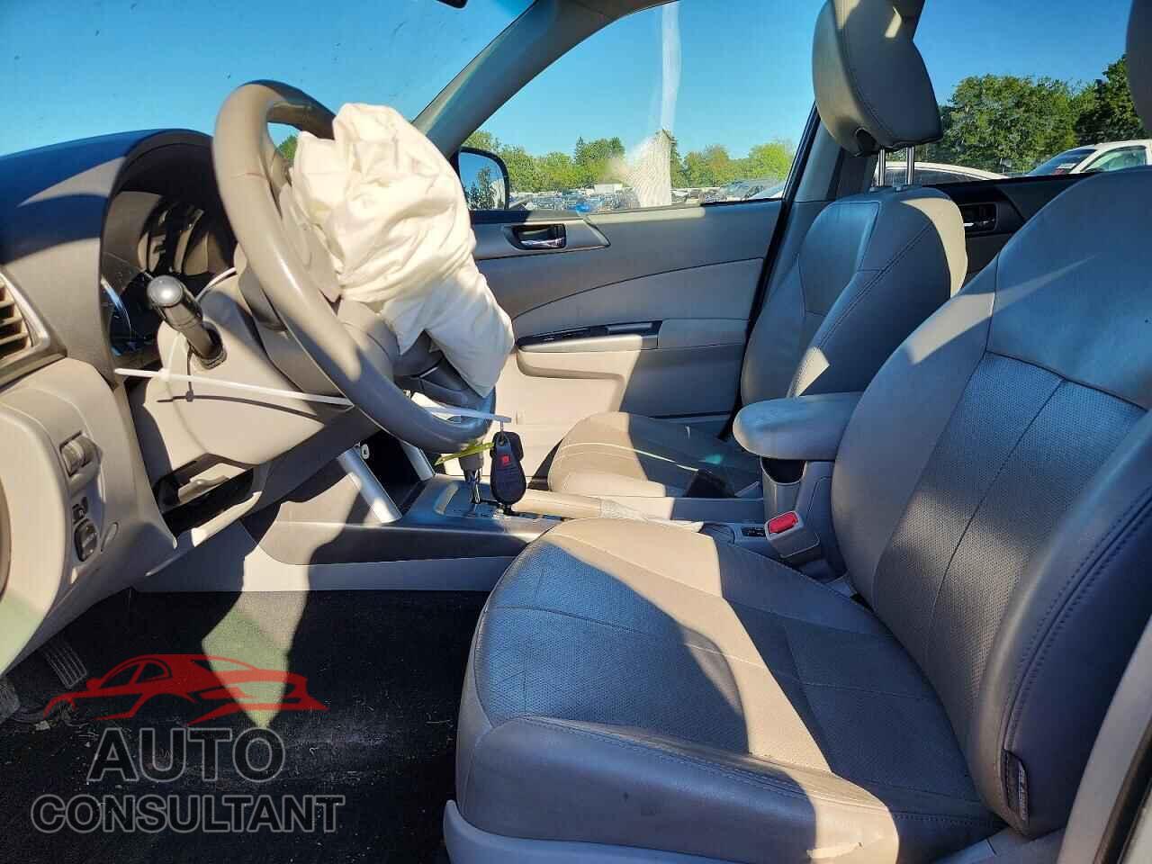 SUBARU FORESTER 2011 - JF2SHAEC2BH707780