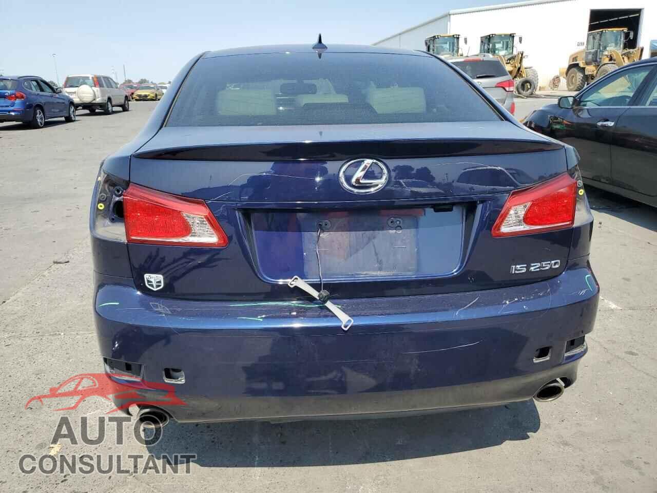 LEXUS IS 2012 - JTHBF5C26C5164828
