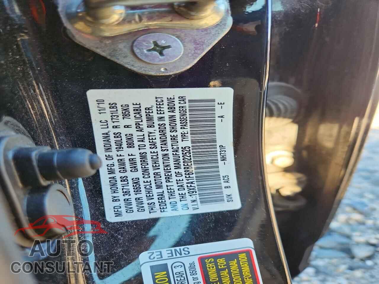 HONDA CIVIC 2011 - 19XFA1F68BE022525