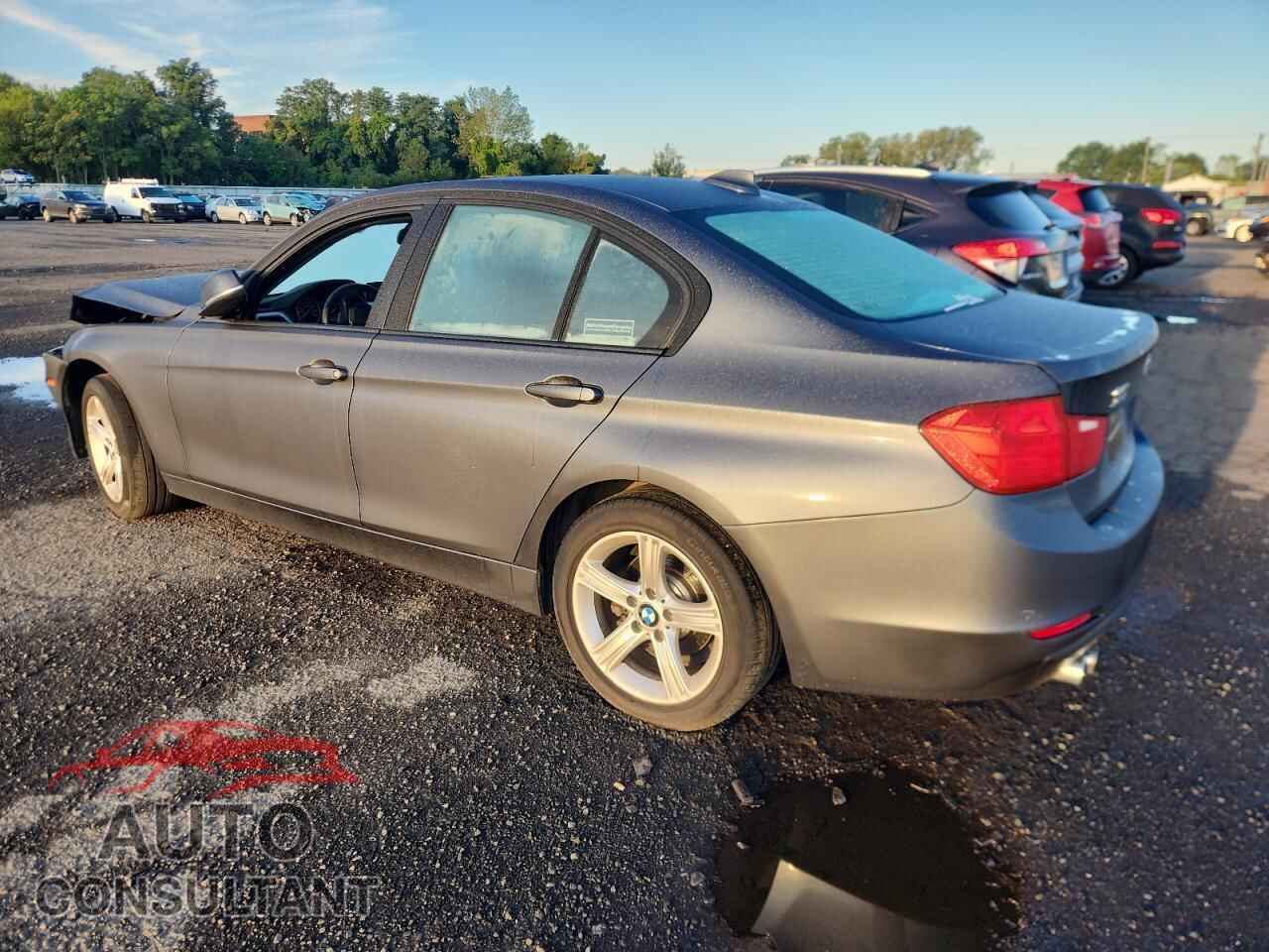 BMW 3 SERIES 2013 - WBA3B3C56DF533082