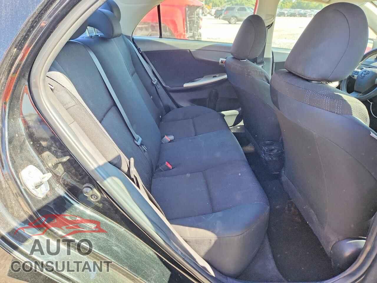 TOYOTA COROLLA 2011 - 2T1BU4EE5BC677031