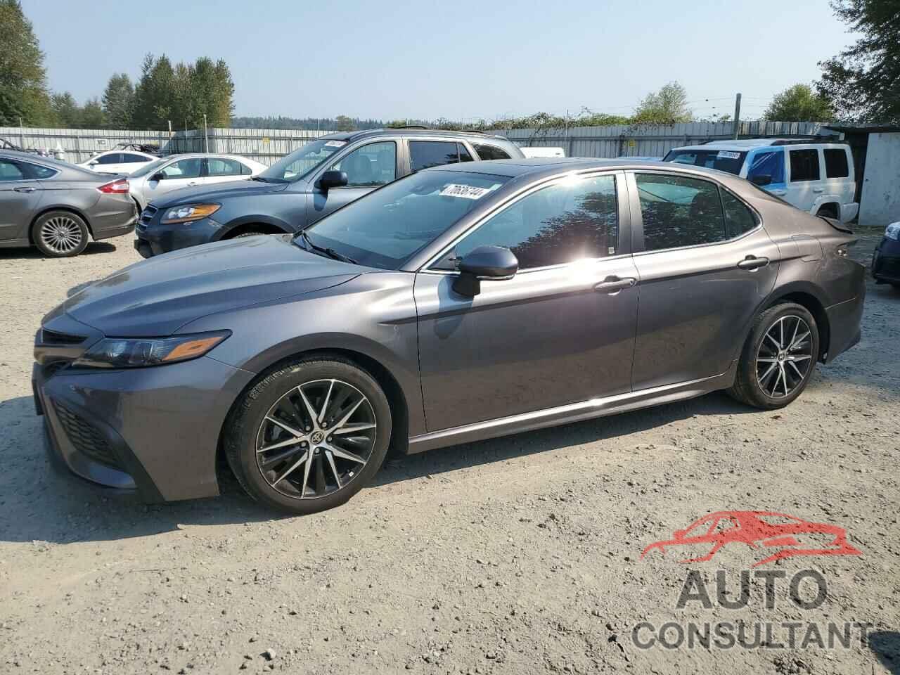 TOYOTA CAMRY 2022 - 4T1T11BK0NU069555