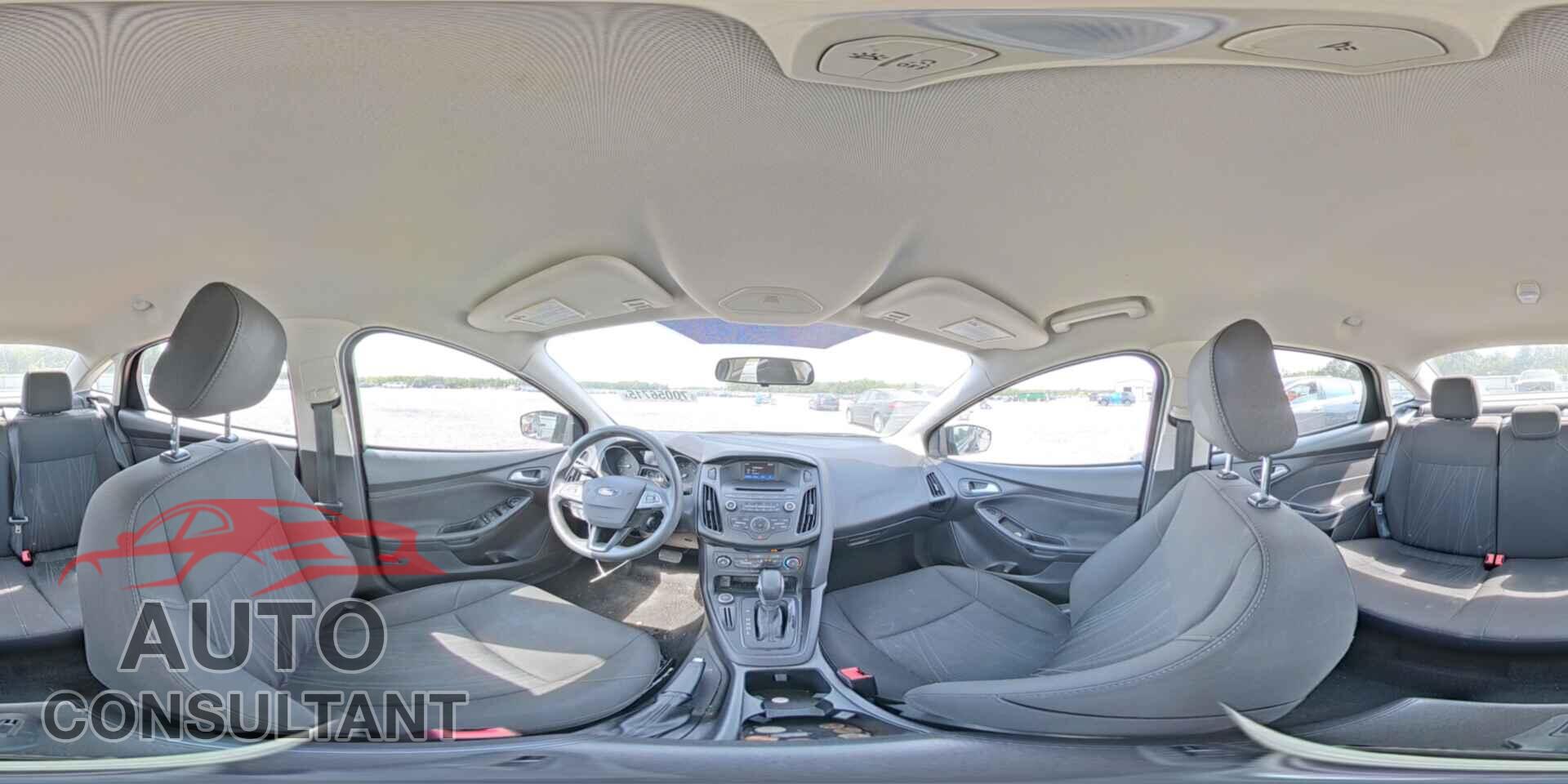 FORD FOCUS 2017 - 1FADP3F29HL240350
