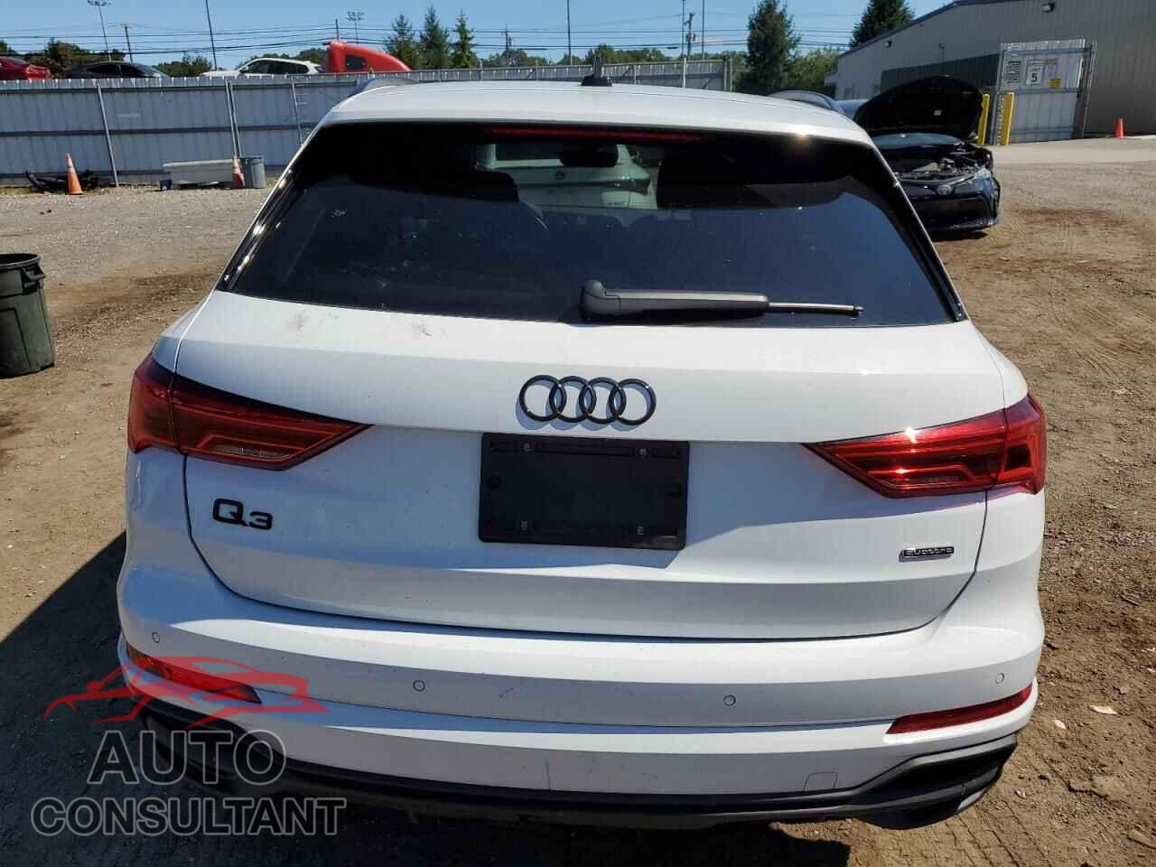 AUDI Q3 2024 - WA1EECF32R1174776