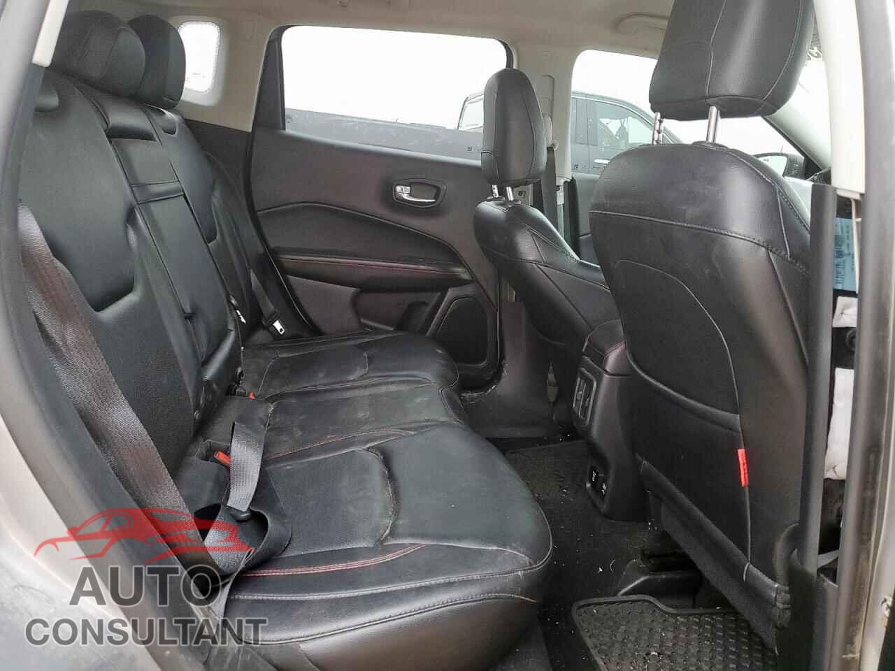 JEEP COMPASS 2017 - 3C4NJDDBXHT667940