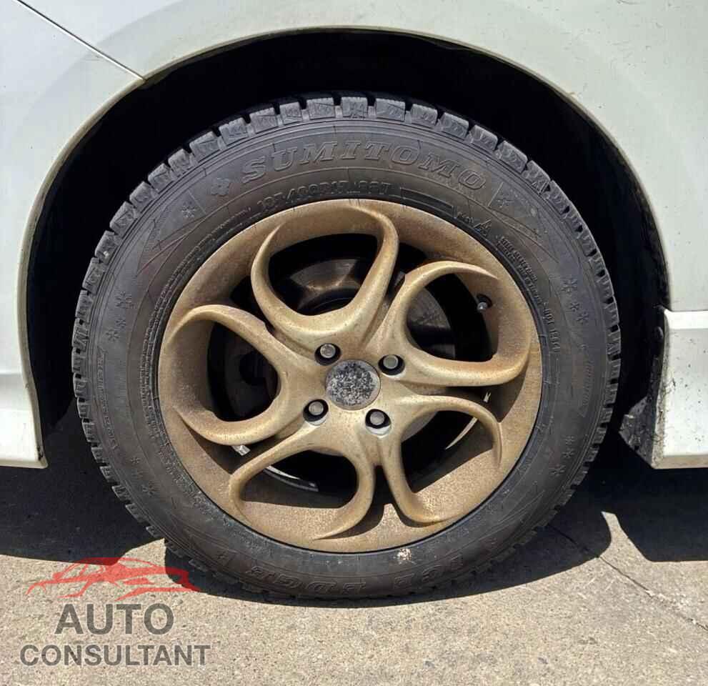 HONDA FIT 2013 - JHMGE8G51DC060792