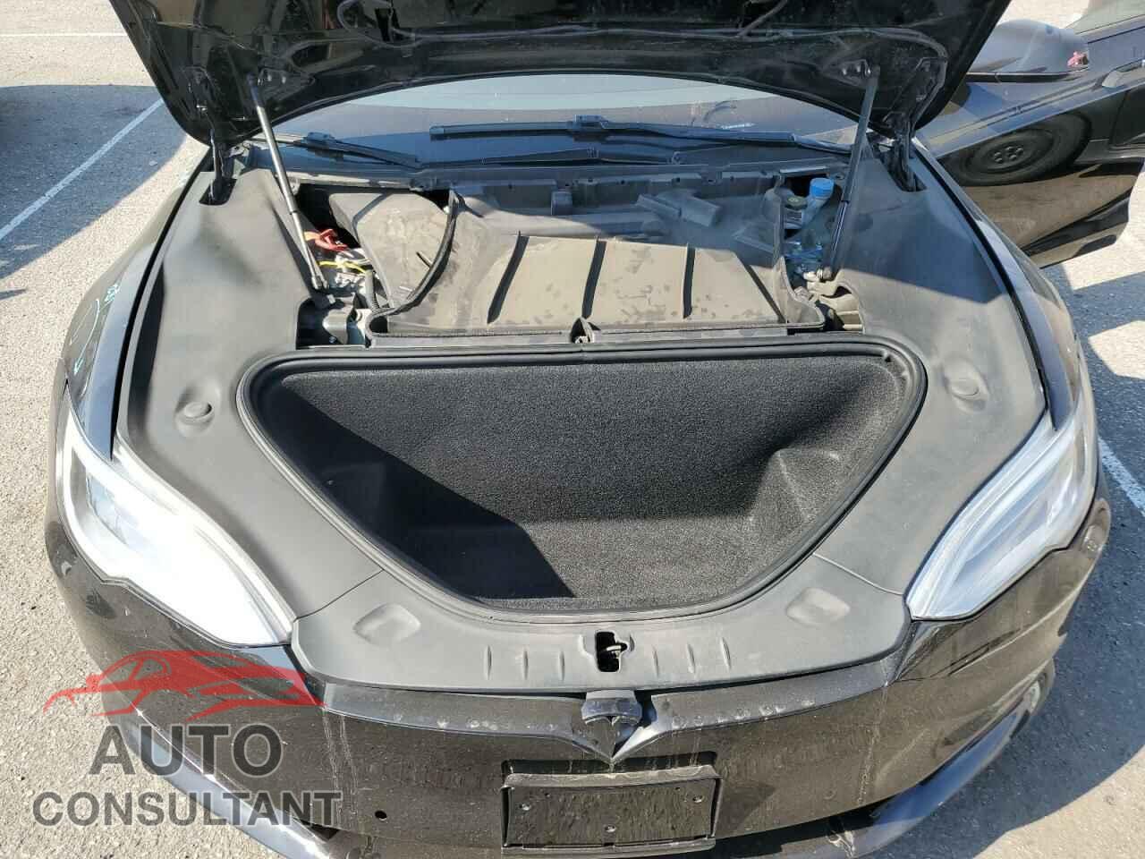 TESLA MODEL S 2018 - 5YJSA1E41JF294955