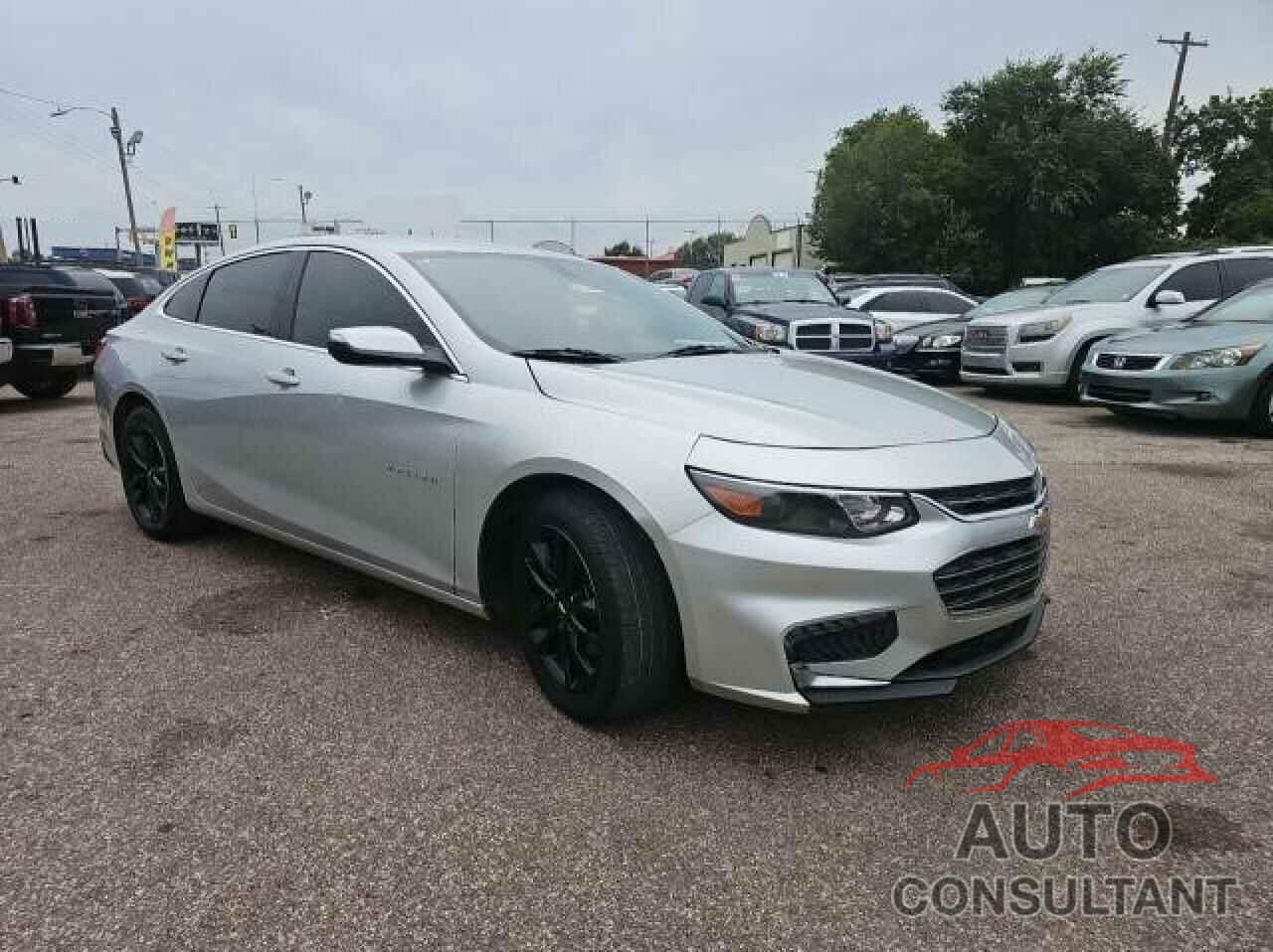 CHEVROLET MALIBU 2018 - 1G1ZD5ST1JF196487